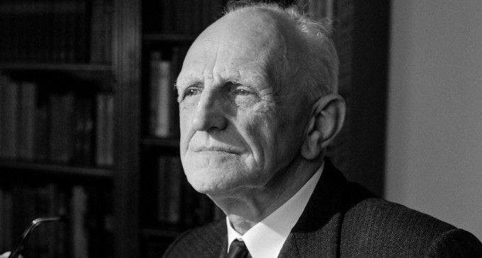 Una quieta e radicale rivoluzione futura – D. W. Winnicott e la genesi di un nuovo vertice psicoanalitico di Paolo Fabozzi